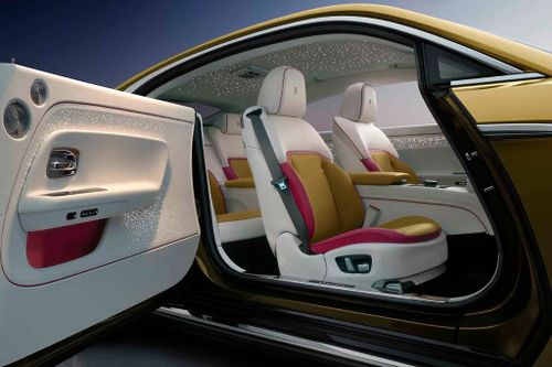 Top 10 xe hơi sở hữu nội thất đẹp nhất năm 2023