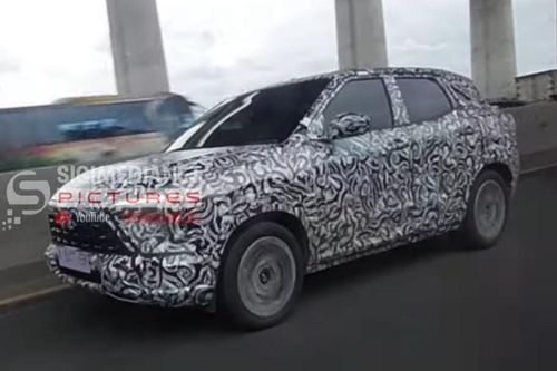 Mitsubishi XFC chạy thử trên phố