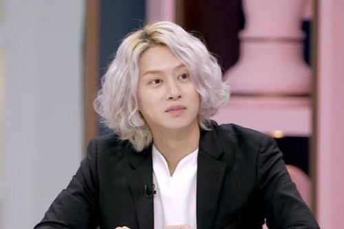 Thành viên Super Junior xin lỗi vì văng tục