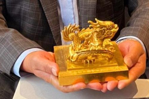 Người Việt chi 6 triệu Euro để mua ấn Hoàng đế chi bảo