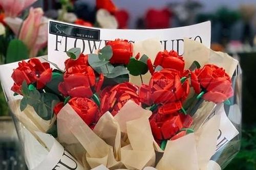 Lạ mắt trend mới hoa, quà dịp Valentine