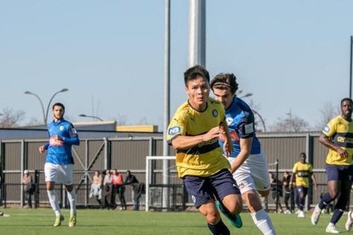 Quang Hải tỏa sáng giúp đội dự bị Pau FC đại thắng
