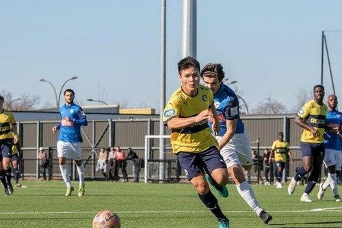 Quang Hải kiến tạo trong trận thắng của đội B Pau FC tại giải hạng 5