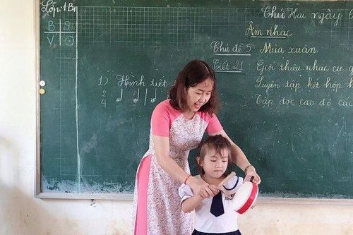 'Bí kíp' giữ chân học sinh của cô Tổng phụ trách