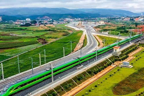 Khởi động 'giấc mơ' đường sắt miền Tây