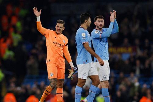 Man City thắng dễ, phả hơi nóng vào gáy Arsenal