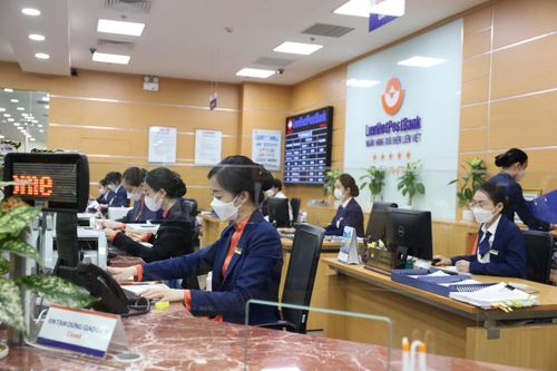 Người nhà Phó Tổng giám đốc LPB đăng ký bán 80.000 cổ phiếu