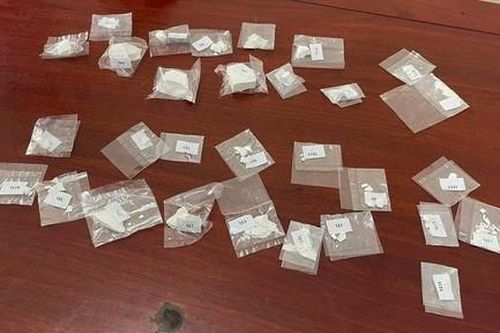 Phục kích bắt cặp đôi 'cáo già' chuyên cung cấp ma túy cho con nghiện