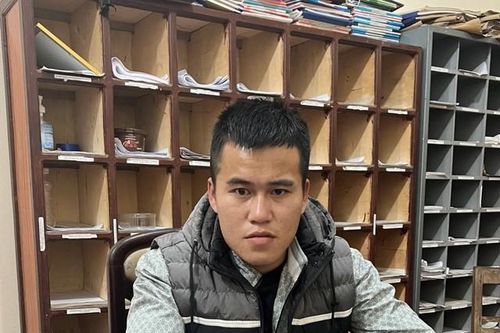 Khởi tố đối tượng mua bán, tổ chức chức sử dụng trái phép chất ma túy
