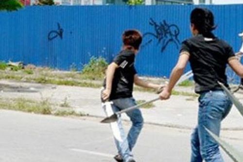 2 nhà xe 'ẩu đả' khiến 3 người trọng thương