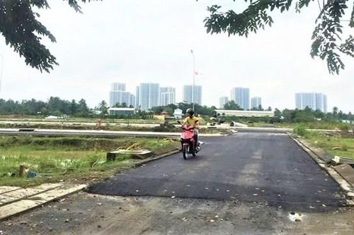 Quản lý đất đai vẫn nan giải