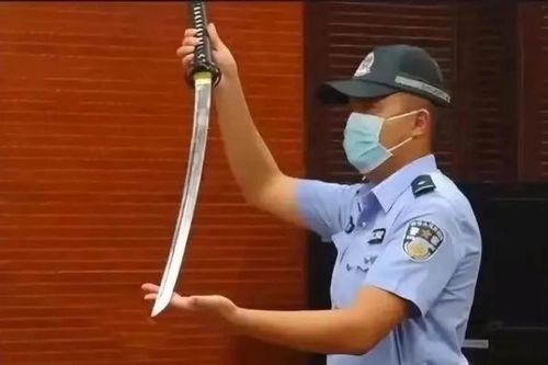 Người cha ở Trung Quốc lỡ tay đâm chết con trai bằng kiếm samurai