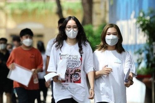 Nở rộ kỳ thi đánh giá năng lực, thứ trưởng Bộ GD&ĐT nói gì?