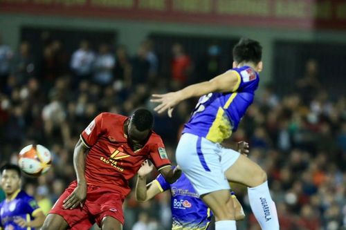 H. Hà Tĩnh - Hà Nội FC (2-3): Ngược dòng đẳng cấp, Hà Nội FC chiếm ngôi đầu