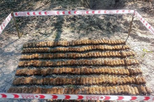 Phát hiện hầm chứa gần 300 vật liệu nổ
