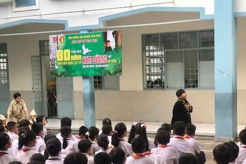 Nhiều hoạt động tưởng niệm 80 năm ngày Anh hùng liệt sỹ Kim Đồng hy sinh