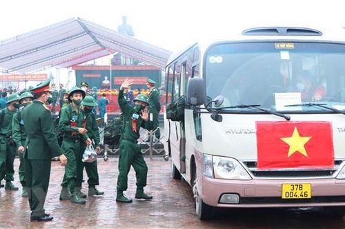 Xử phạt 125 triệu đồng với 2 thanh niên không chấp hành lệnh nhập ngũ