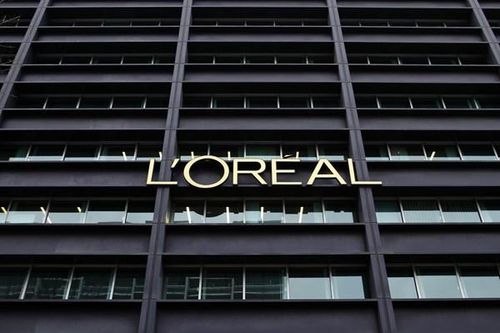 L'Oreal công bố doanh thu và lợi nhuận tăng trưởng hai con số