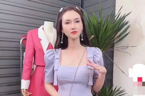 Bị mỉa mai 'diễn viên bán hàng trực tuyến mất giá', Hương Giang gay gắt đáp trả