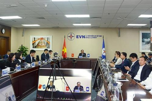 EVN họp bàn hợp tác, mua bán điện với Công ty Lưới điện Phương Nam Trung Quốc