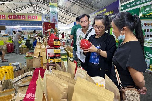 Hơn 550 lượt doanh nghiệp tham gia các hội chợ, triển lãm kết nối giao thương