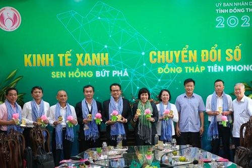 Đồng Tháp hợp tác với Công ty Cổ phần chăn nuôi C.P. Việt Nam trong lĩnh vực nông nghiệp