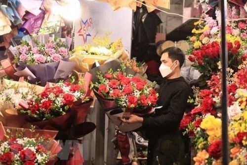 Ngày Lễ tình nhân 14/2: Thị trường hoa tươi tăng giá cao