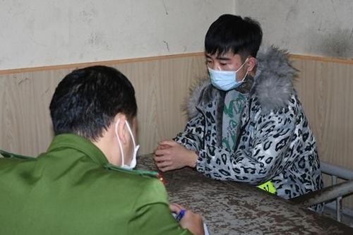 Thoát hiểm nhờ kĩ năng phòng, chống cướp ngân hàng