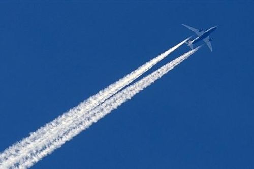 Quốc gia láng giềng Ukraine bất ngờ đóng cửa không phận