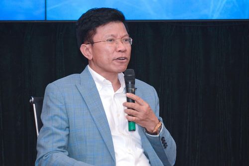 Hiệu trưởng đại học: 'ChatGPT không thể làm luận văn, luận án'