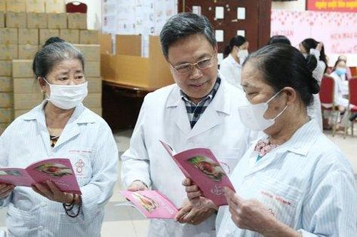 'Còn mãi yêu thương' - Xúc động những câu chuyện bình tâm trước biến cố phát hiện ung thư