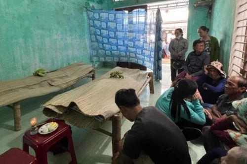 Tột cùng nỗi đau của đàn ông cùng lúc mất cả vợ và con trong vụ tai nạn 8 người chết ở Quảng Nam
