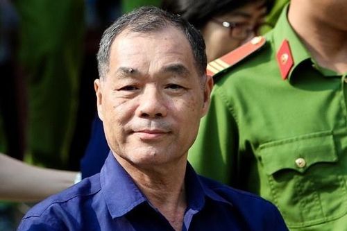 Ông Trầm Bê ra tù