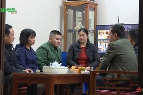 'Vì sao tôi tình nguyện nhập ngũ?' - Câu chuyện thứ hai tám: Gác việc học lên đường làm nhiệm vụ bảo vệ Tổ quốc