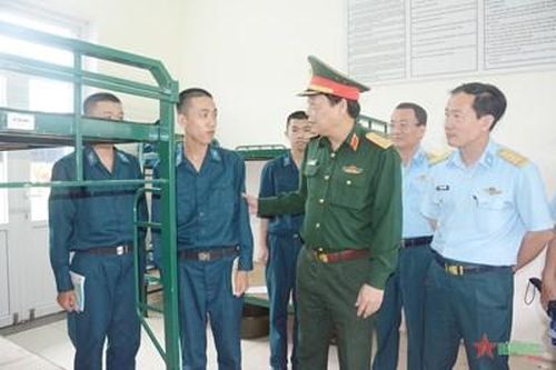 Cơ quan Bộ Quốc phòng kiểm tra công tác chuẩn bị ra quân huấn luyện năm 2023