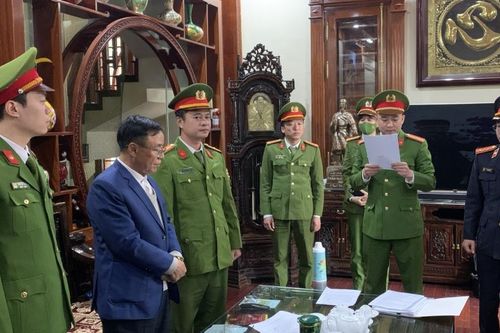 Bắt tạm giam nguyên phó chủ tịch tỉnh Hà Nam
