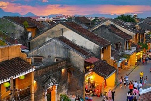 Mục tiêu 8 triệu khách quốc tế năm 2023: Du lịch Việt cần làm gì?