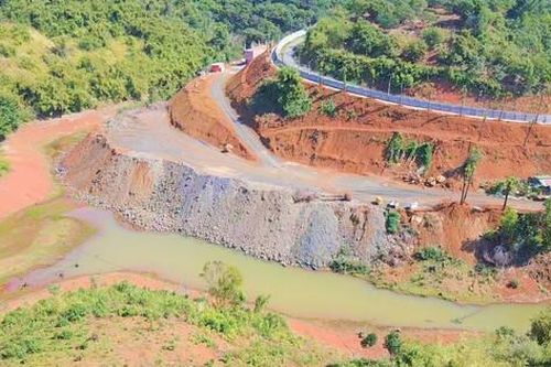 Phạt một chủ doanh nghiệp xây nhà trái phép, lấn chiếm lòng hồ thủy điện