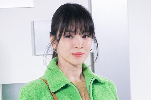 Hết chuyện Song Joong Ki có vợ mới, Song Hye Kyo lại nhận thêm tin buồn ập tới