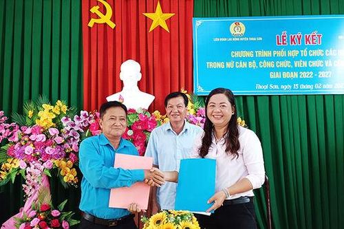 Phối hợp tổ chức các hoạt động trong nữ cán bộ, công chức, viên chức và công nhân lao động ở Thoại Sơn giai đoạn 2022 - 2027
