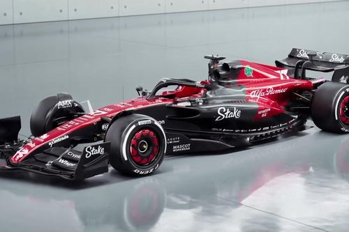 Alfa Romeo ra mắt mẫu xe F1 mới, sẵn sàng cho giải đua năm 2023