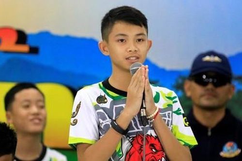 Cậu bé được giải cứu khỏi hang động ở Thái Lan năm 2018 đã qua đời