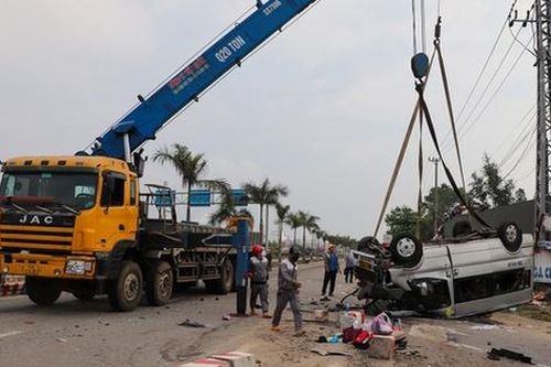 Tin 15/2: Diễn biến mới nhất vụ tai nạn 8 người chết ở Quảng Nam; khi nào không khí lạnh suy yếu, miền Bắc quay lại nồm ẩm?