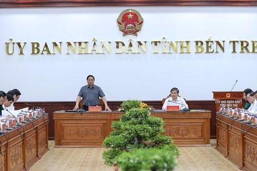 Thủ tướng Phạm Minh Chính làm việc với lãnh đạo tỉnh Bến Tre