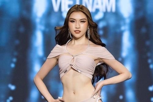 Khán giả bức xúc với chung kết Miss Charm