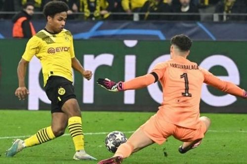 Hàng công tiếp tục gây thất vọng, Chelsea thất thủ tại Dortmund