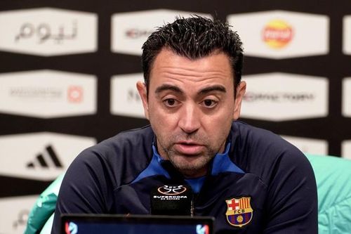 HLV Xavi chỉ ra 'ngòi nổ' nguy hiểm nhất của Man United