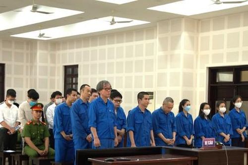 Phó Chủ tịch Hội người Hàn ở miền Trung lĩnh án vì đưa chuyên gia rởm vào Việt Nam