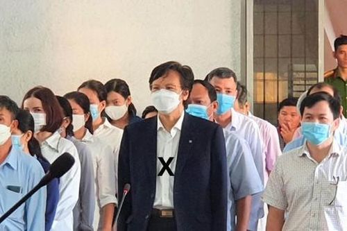 Xét xử nguyên Giám đốc Sở Y tế Đắk Lắk Doãn Hữu Long