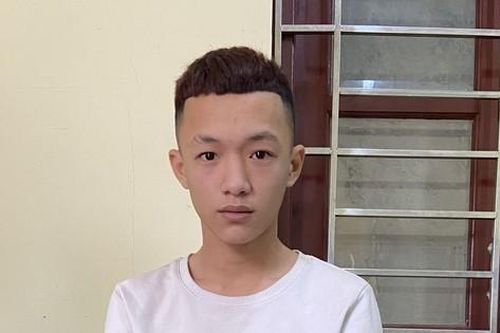 Vụ nữ sinh lớp 7 sinh con trong nhà tắm: Bắt khẩn cấp nam thanh niên 16 tuổi